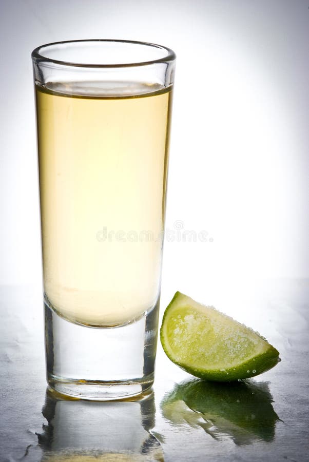 Tiro do Tequila imagem de stock Tiro do Tequila imagem de stock