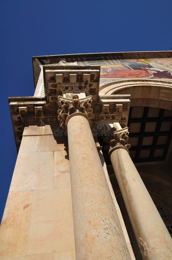 Igreja De Toda a Fachada Das Nações Foto de Stock - Imagem de cultura