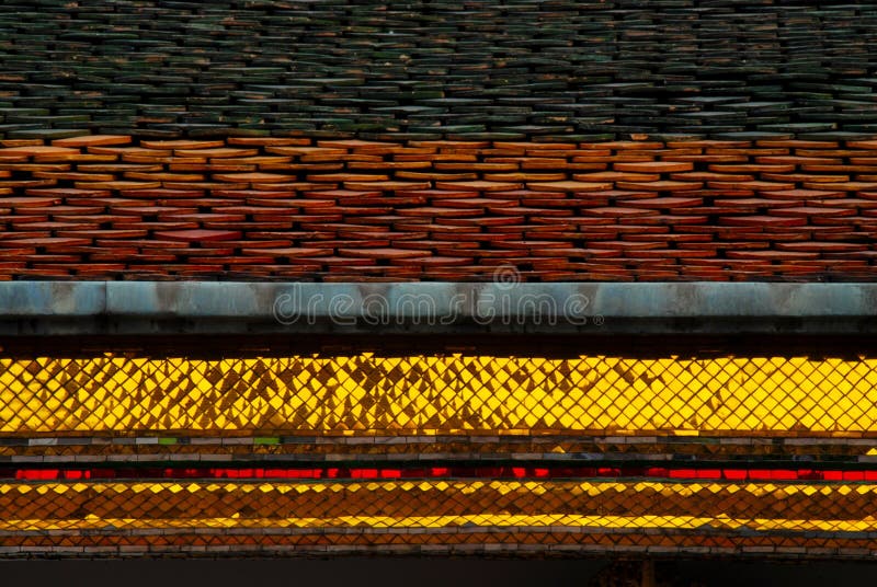 Toit du temple thaïlandais images libres de droits Toit du temple thaïlandais images libres de droits