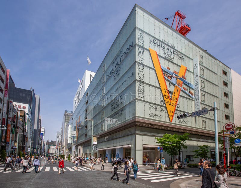 Tokyo, Japan - August 30, 2016: Louis Vuitton Store Front Window On GInza  Street In Tokyo. Ginza Is Famous Shopping Street In Tokyo And Popular  Tourist Attraction Stock Photo, Picture and Royalty