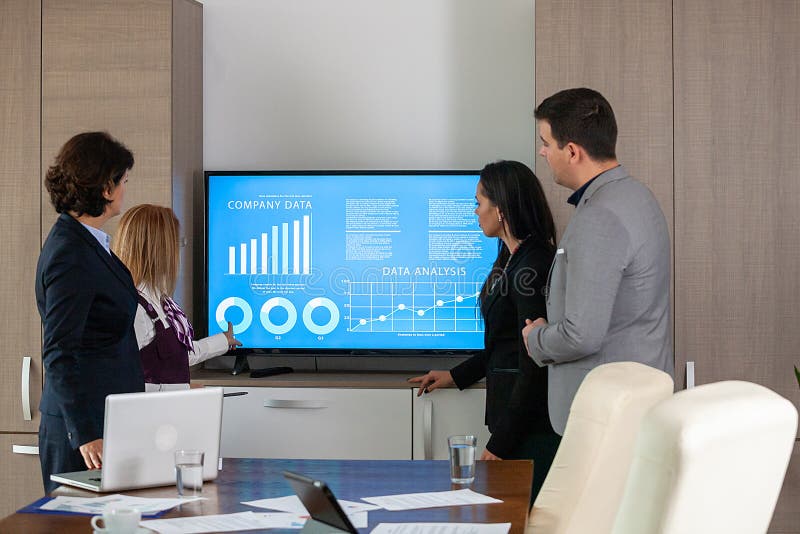 Levar o negócio para o próximo nível fotografia de stock