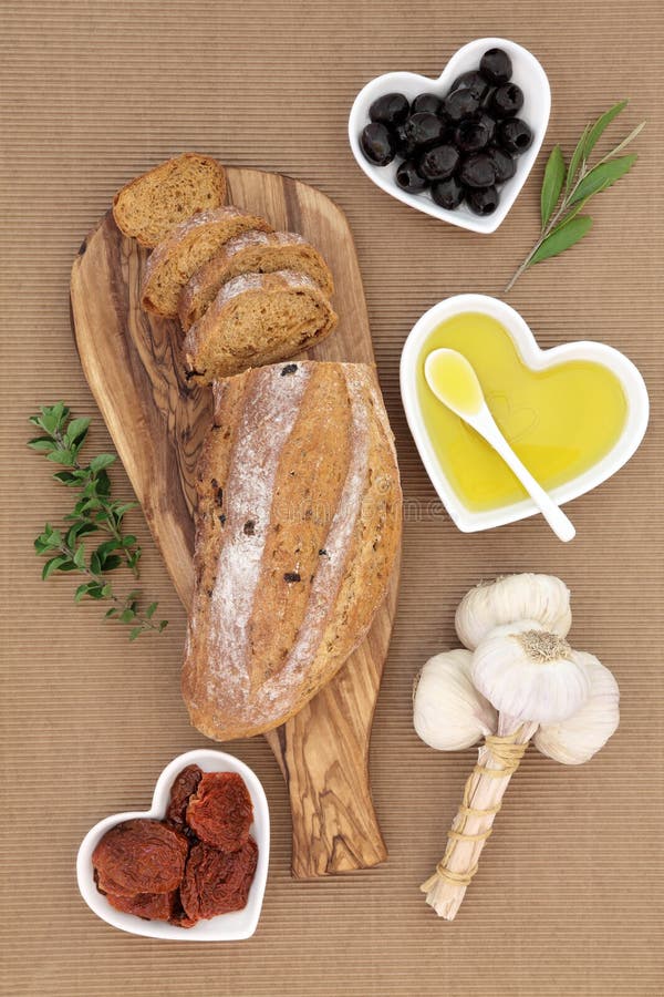 Tomate et Olive Rustic Bread photo stock Tomate et Olive Rustic Bread photo stock