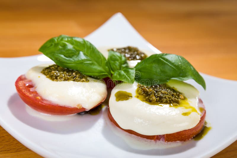 Tomato, Mozarella, Basil