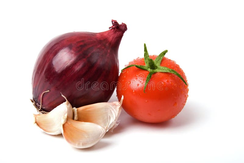 Tomato onion and garlic