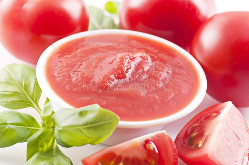 Tomato Puree Paste Ingredients Nutrition Facts Label Stock Photo Image of facts, paste 170837656