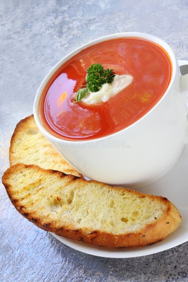 Tomato Soup with Turkish Bread