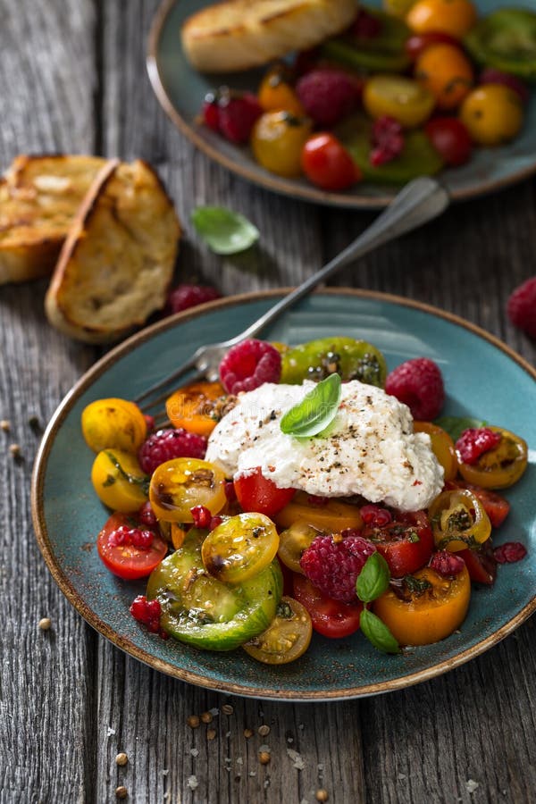 Tomatoes Summer Salad with Burrata Cheese