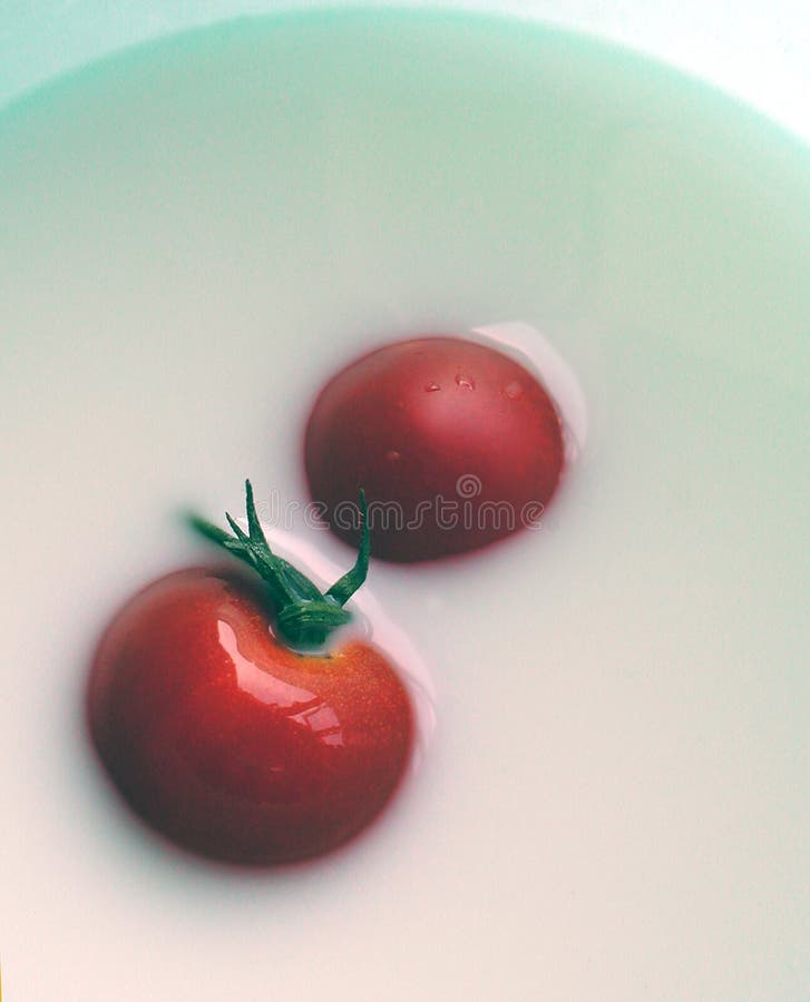 Tomatos in milk bathe