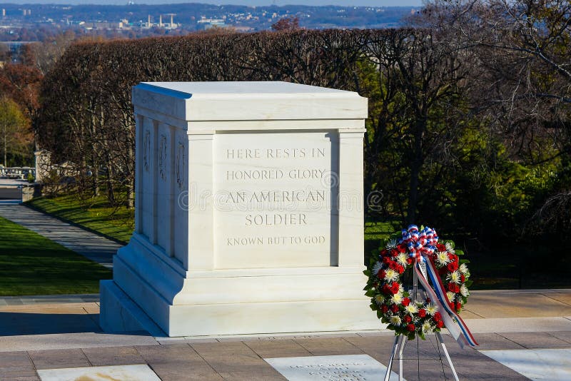 Arlington, VA/USA - December 04, 2015 - Tomb of the Unknown Solider in Arlington Cemetery. Arlington, VA/USA - December 04, 2015 - Tomb of the Unknown Solider in Arlington Cemetery