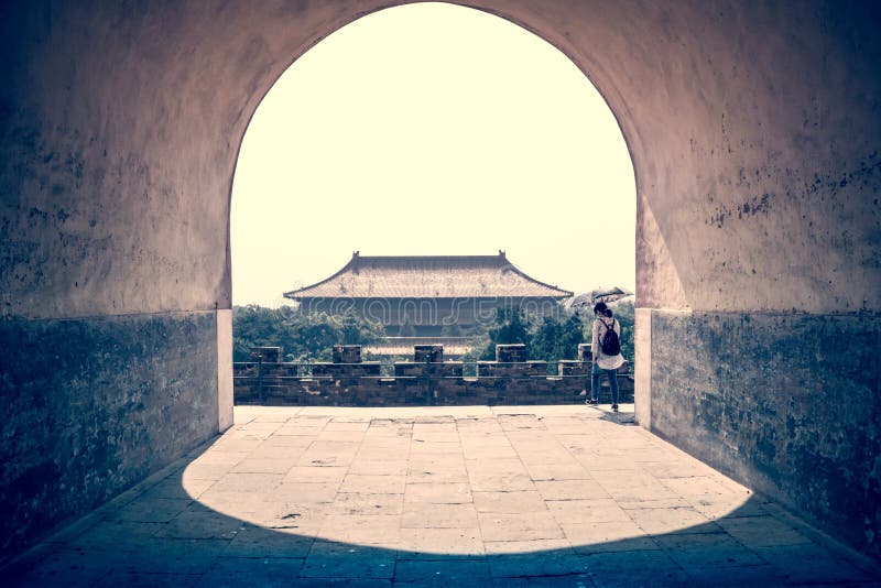 Tombe degli imperatori in Ming Dynasty, Pechino fotografie stock Tombe degli imperatori in Ming Dynasty, Pechino fotografie stock