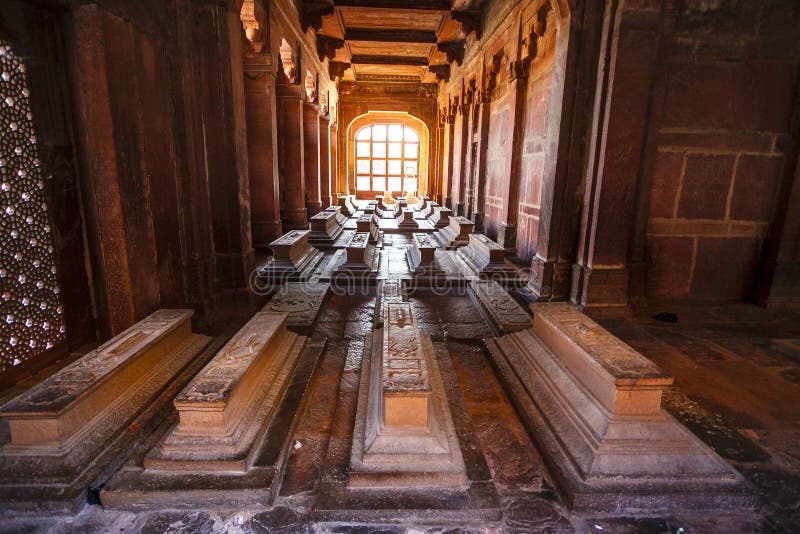 Tombs inside of the Jama Masjid Mosque in Fatehpur Sikri, Agra, Uttar Pradesh, India, Asia