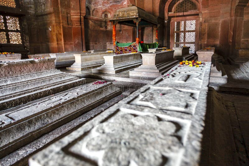 Tombs inside of the Jama Masjid Mosque in Fatehpur Sikri, Agra, Uttar Pradesh, India, Asia