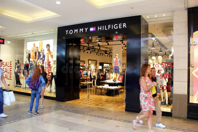 Tommy Hilfiger Outlet in Hong Kong Editorial Photography - Image