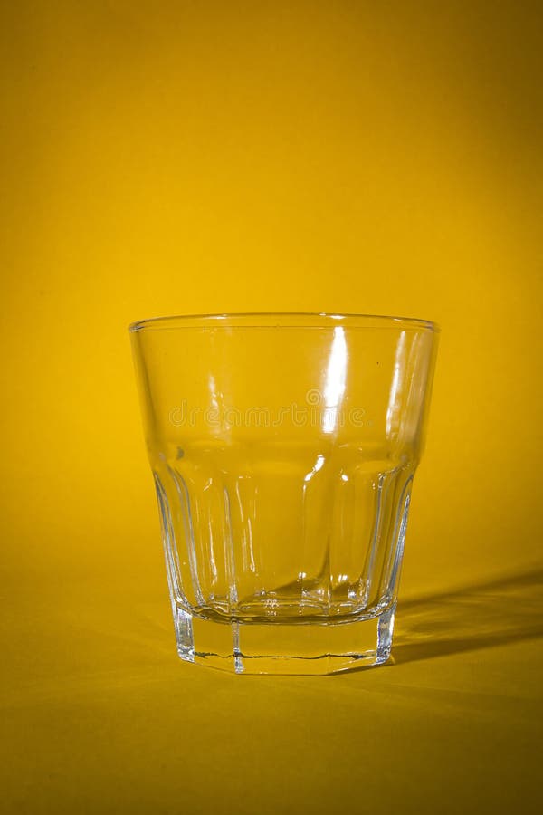 Tomt glas royaltyfria bilder