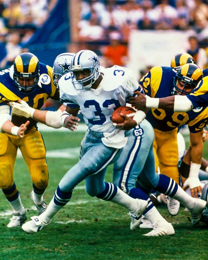 Former Dallas Cowboys RB Tony Dorsett #33. (Image taken from color slide.). Former Dallas Cowboys RB Tony Dorsett #33. (Image taken from color slide.)