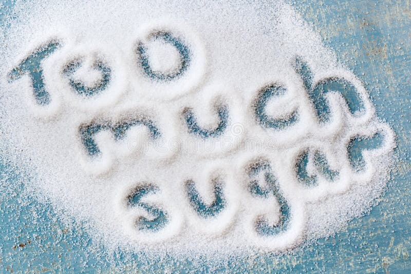 Le parole troppo zucchero scritti in granelli di zucchero.