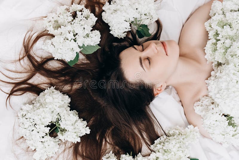 1,131 Portrait Sexy Brunette Woman Lying Bed Stock Photos - Free & Royalty-Free  Stock Photos from Dreamstime