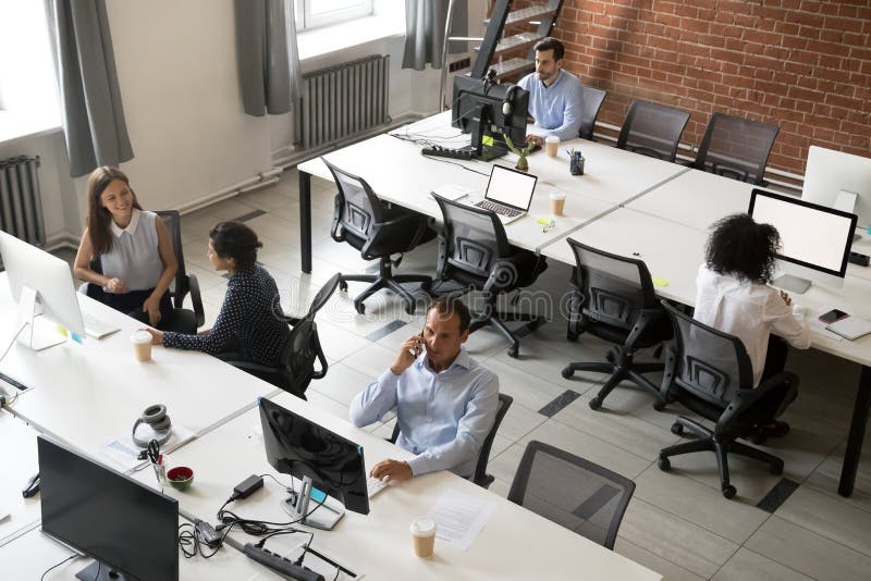 Shared desk 2024