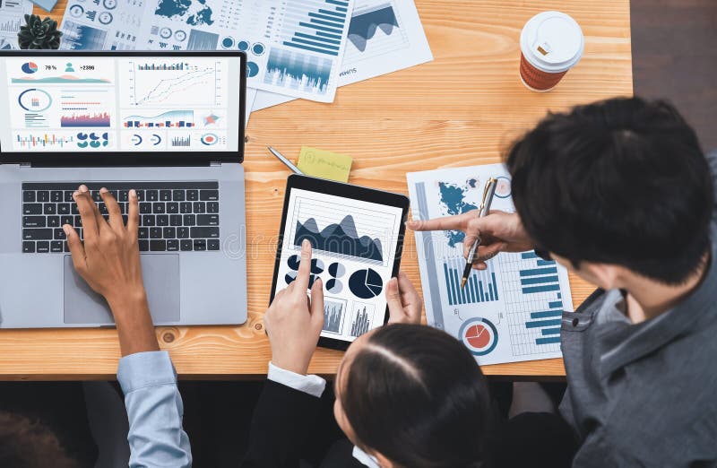 Average Screen Time Statistics By Generation and Facts (2025)