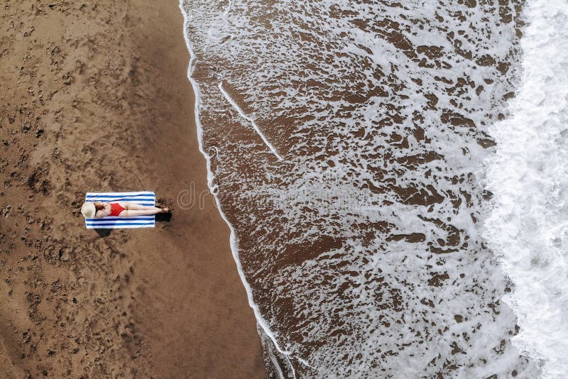 Sea, sunbath, sand stock image. Image of motorboat, peninsula - 10740555