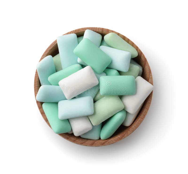 Top view of wooden bowl with mint chewing gum