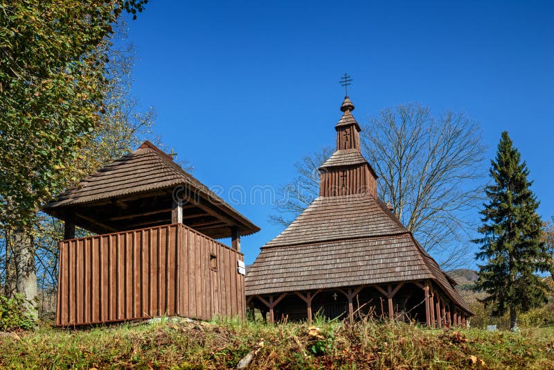 Topola - řeckokatolický dřevěný kostel