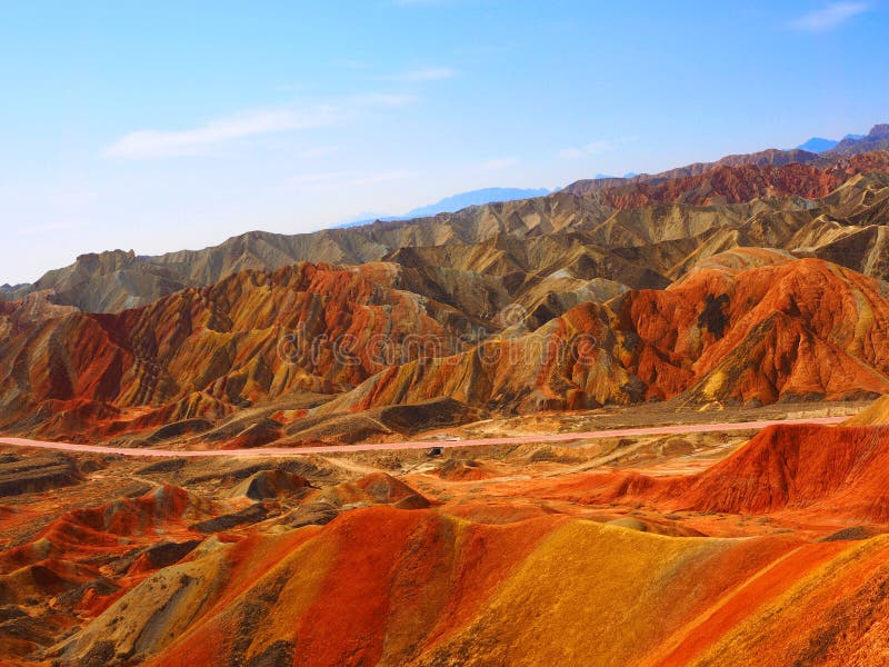 Topografía colorida de Danxia, Zhangye, Gansu, China imagen de archivo libre de regalías Topografía colorida de Danxia, Zhangye, Gansu, China imagen de archivo libre de regalías