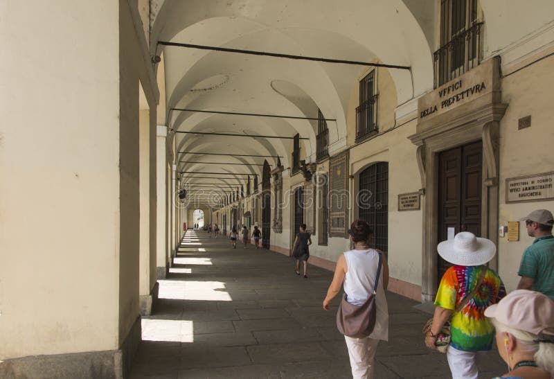 Torino, Piemonte, Italia 27 giugno 2019: Le gallerie famose della città fotografie stock Torino, Piemonte, Italia 27 giugno 2019: Le gallerie famose della città fotografie stock