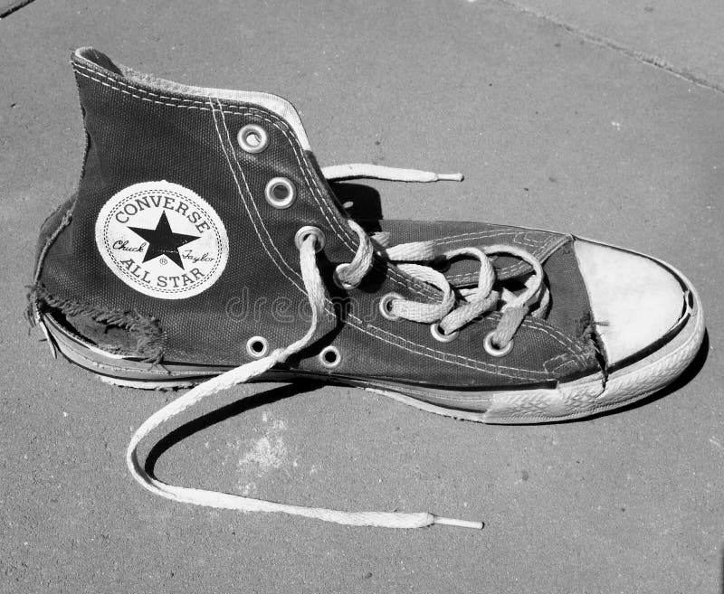 black converse used