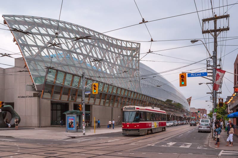 TORONTO, CANADA - 25 luglio 2009: Art Gallery di Ontario a Toronto del centro fotografia stock libera da diritti TORONTO, CANADA - 25 luglio 2009: Art Gallery di Ontario a Toronto del centro fotografia stock libera da diritti