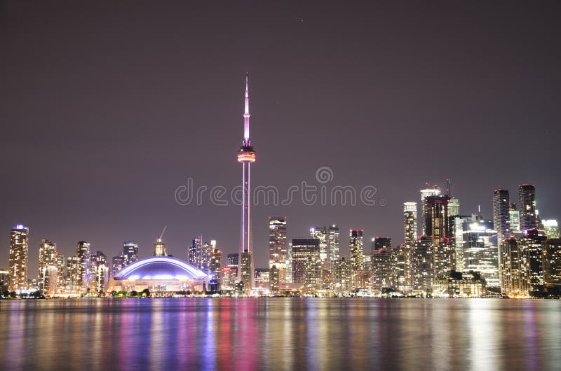 Toronto wallpaper editorial image. Image of island, exposure - 116755495
