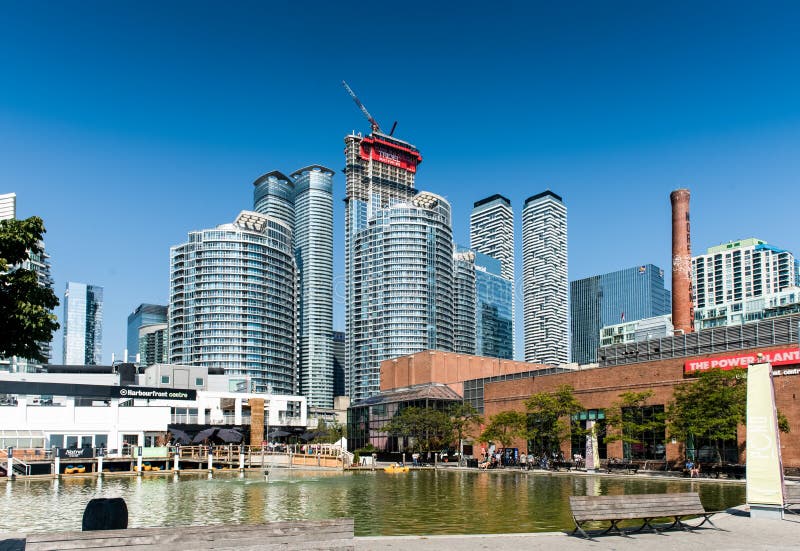 Toronto hi-rise buildings