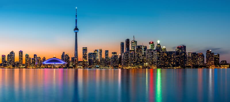 Toronto panorama at dusk