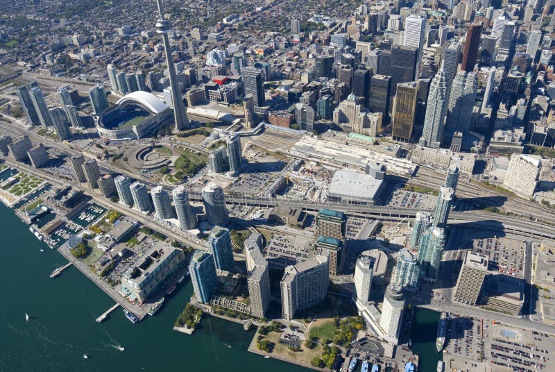 The towers of downtown Toronto, Canada, seen from just above the north shore of Lake Ontario. The towers of downtown Toronto, Canada, seen from just above the north shore of Lake Ontario.