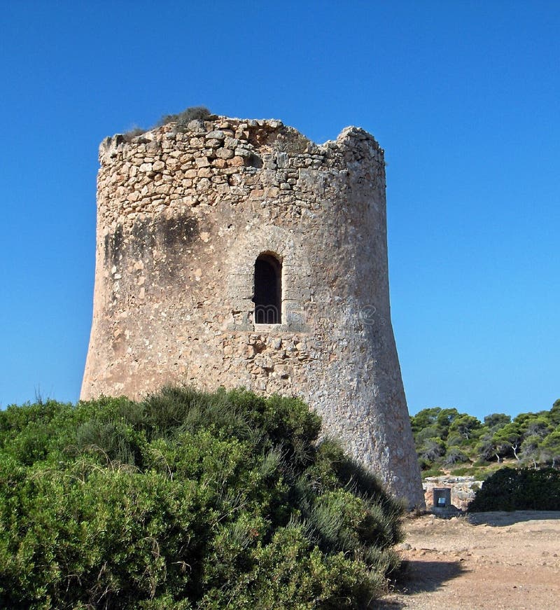 Torre de Cala pi Mallorca foto de archivo. Imagen de cala 60450384