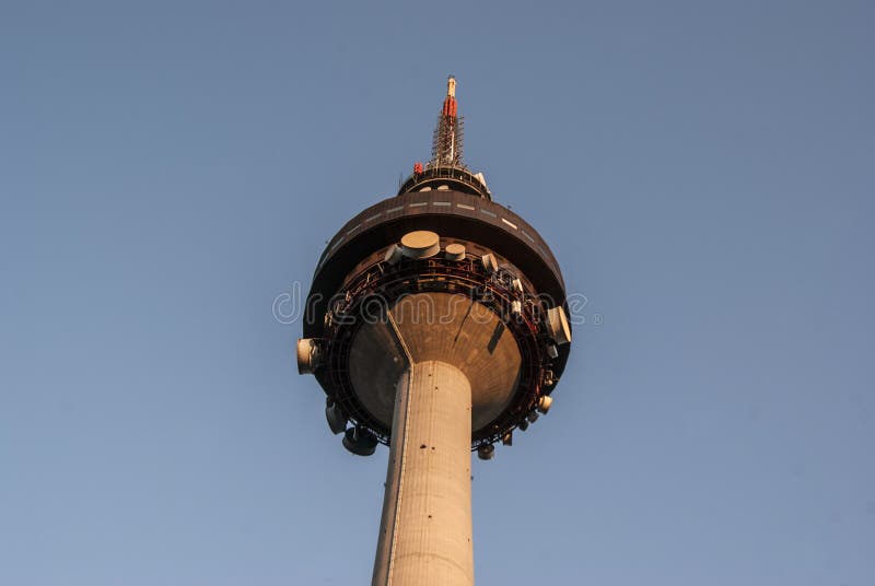 Torre di comunicazioni di Madrid TV fotografie stock libere da diritti Torre di comunicazioni di Madrid TV fotografie stock libere da diritti