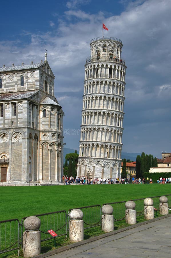 Torre inclinada de Pisa, Toscânia, Italy fotografia de stock Torre inclinada de Pisa, Toscânia, Italy fotografia de stock
