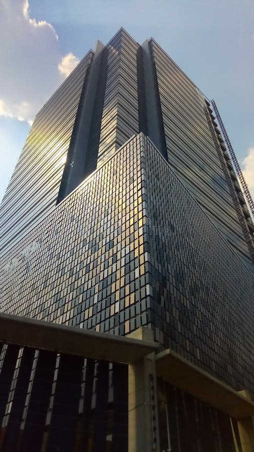 Torre los ruices torre los ruices spektakulär kontorskomplex kinetisk fasad av rodrigo machado arkivfoto