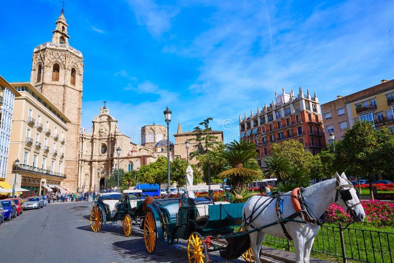 Torre Micalet di Miguelete e di Valencia Cathedral fotografie stock