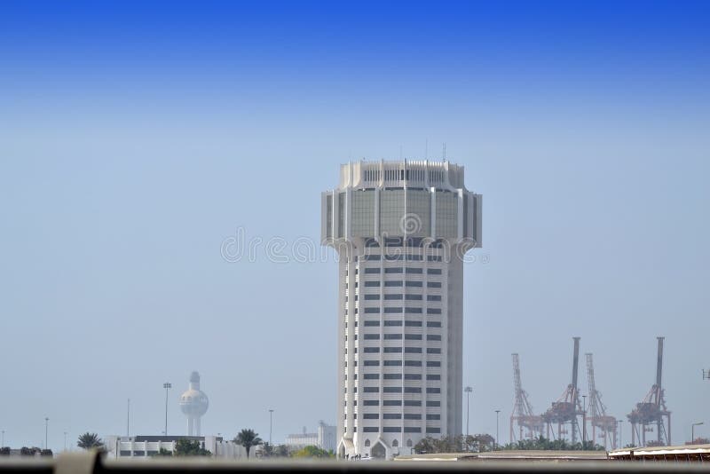 Torre na porta de Jeddah foto de stock royalty free Torre na porta de Jeddah foto de stock royalty free