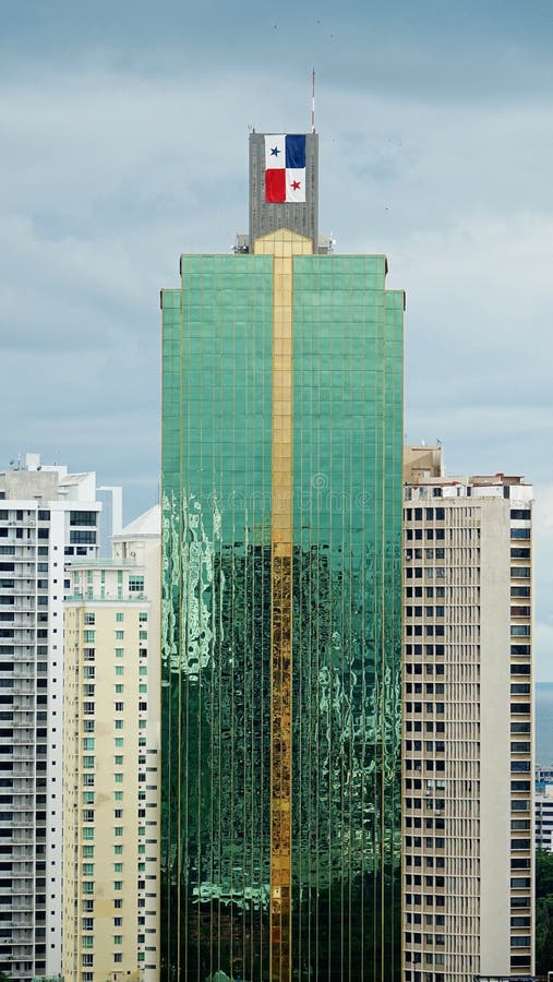 Torres de Impresive en el haert de ciudad de Panamá fotografía de archivo