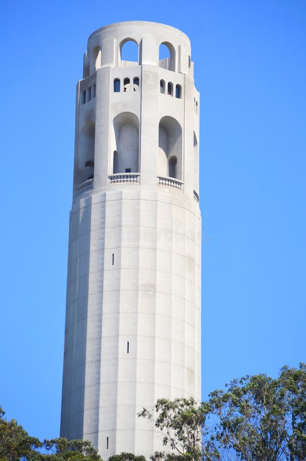 Torretta di Coit immagine stock libera da diritti Torretta di Coit immagine stock libera da diritti