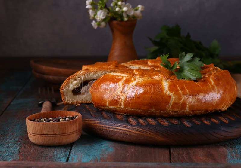 Torta de carne caseira imagem de stock royalty free