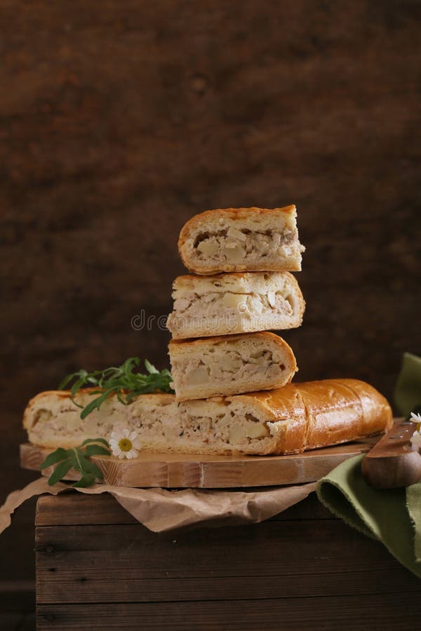 Torta de carne caseiro fotos de stock royalty free