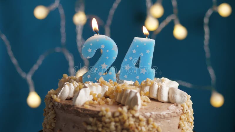 222 Torta Di Compleanno 2 Anni Foto stock - Foto stock gratuite e royalty  free da Dreamstime