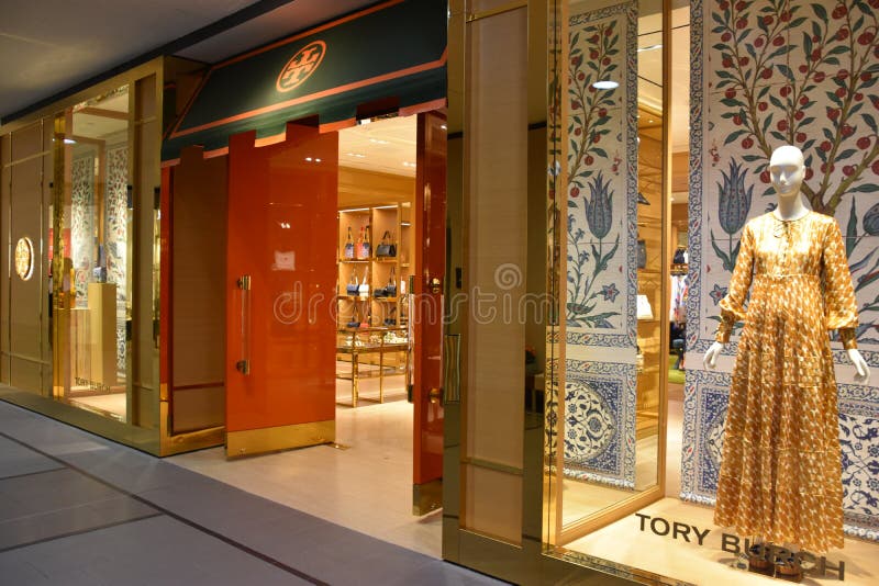 Tory Burch Store at the Shops and Restaurants at Hudson Yards in Manhattan,  New York City Editorial Photography - Image of accessories, cityscape:  229804532