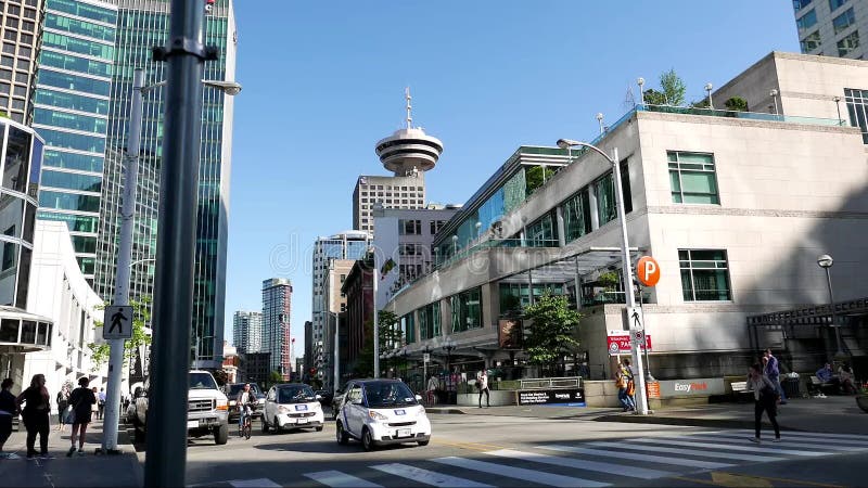 Tour bâtiment d'affaires et de surveillance modernes de Vancouver