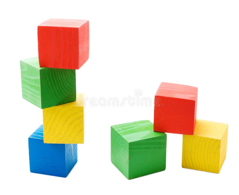 Tour colorée en bois de cubes images stock Tour colorée en bois de cubes images stock