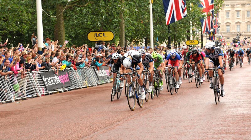 Tour de France i London, UK royaltyfri fotografi Tour de France i London, UK royaltyfri fotografi