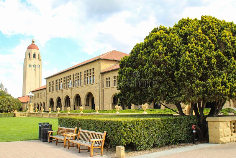 Tour de Hoover d'Université de Stanford image libre de droits Tour de Hoover d'Université de Stanford image libre de droits